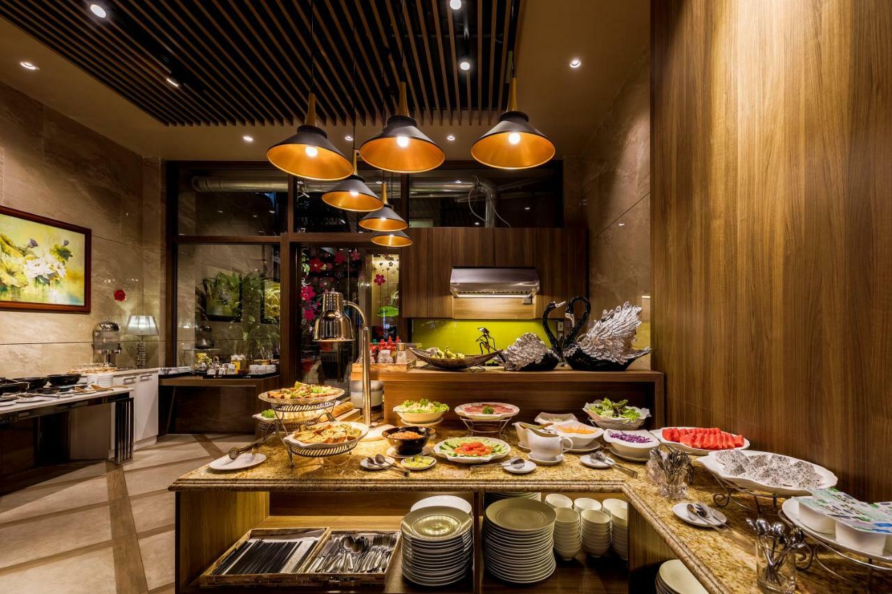 Sunflower Cbq Hotel ホーチミン市 エクステリア 写真