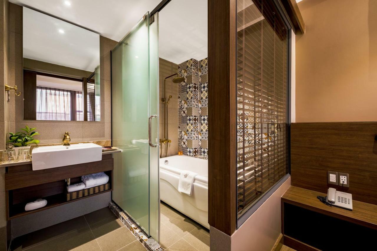 Sunflower Cbq Hotel ホーチミン市 エクステリア 写真