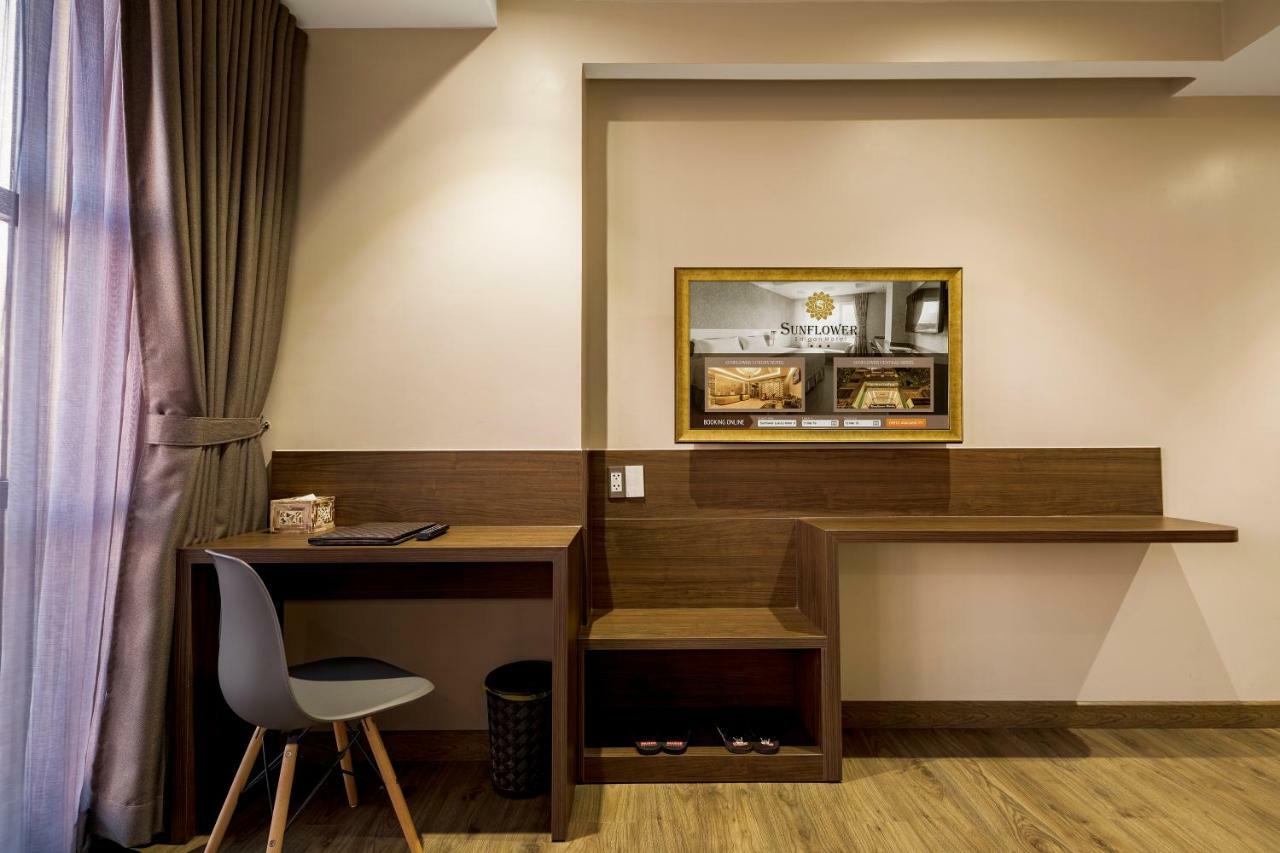 Sunflower Cbq Hotel ホーチミン市 エクステリア 写真