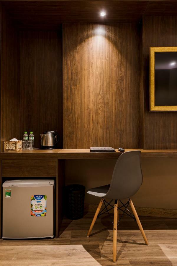 Sunflower Cbq Hotel ホーチミン市 エクステリア 写真